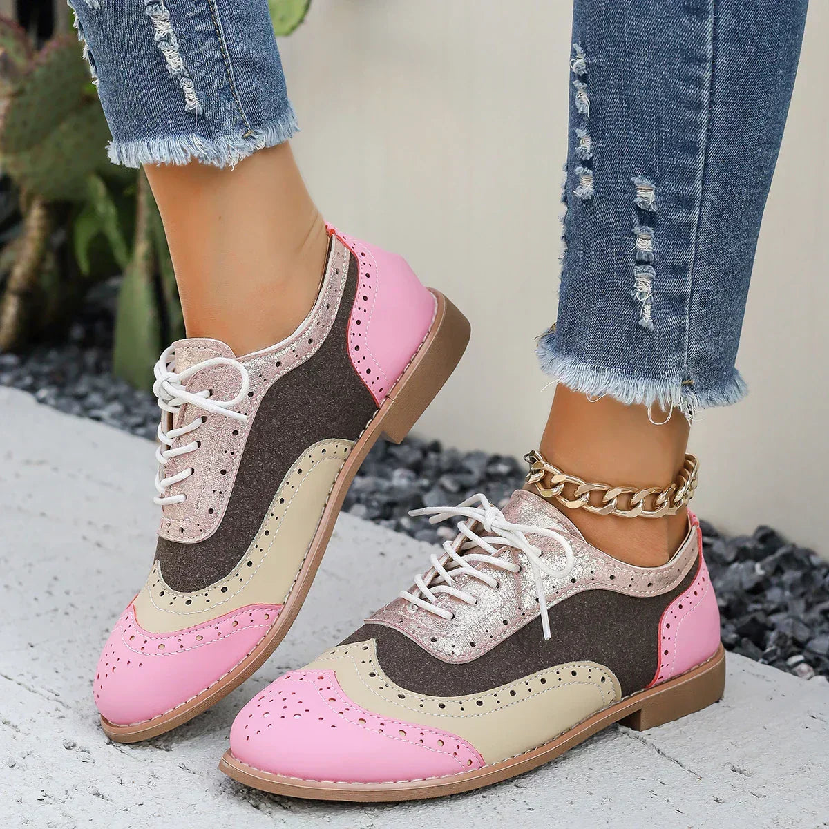 Vivid Derby Low